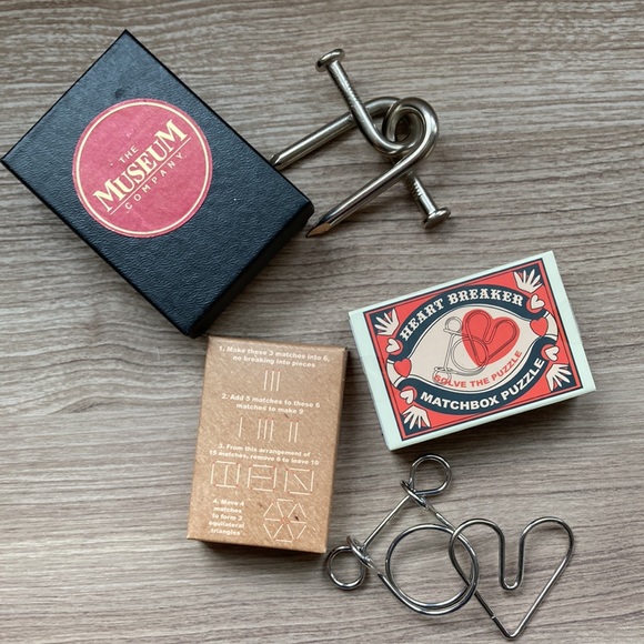 The museum Company twisted nail Heart Breaker brain teaser puzzles - Picture 2 of 16